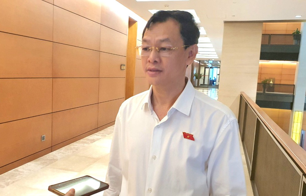 ĐBQH: Công tâm, khách quan, bỏ phiếu tín nhiệm không vì “yêu”, “ghét“ DBQH: Cong tam, khach quan, bo phieu tin nhiem khong vi “yeu”, “ghet“