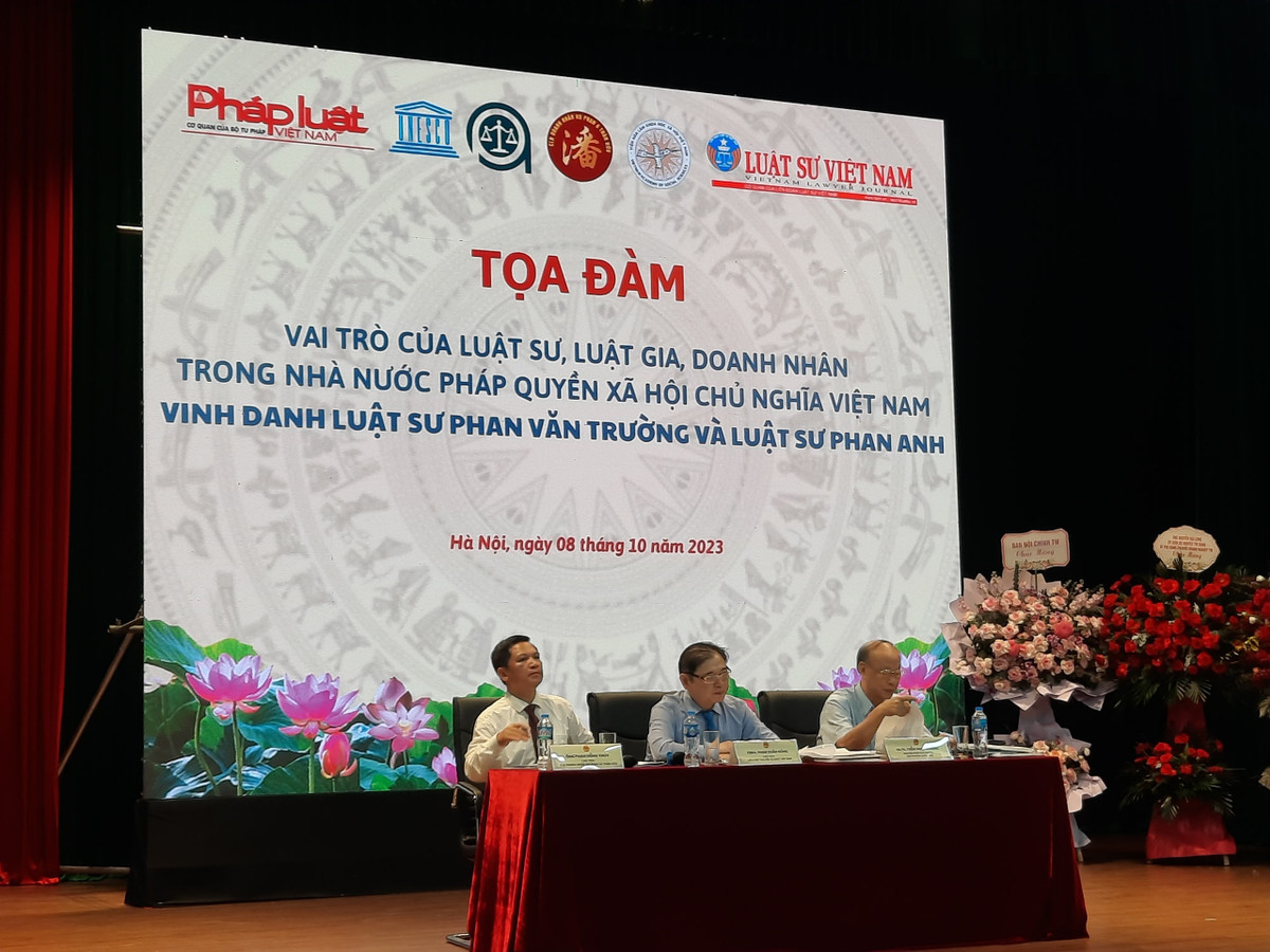 Luat su Phan Van Truong: Tron ven tam guong mot tri thuc tien phong-Hinh-2