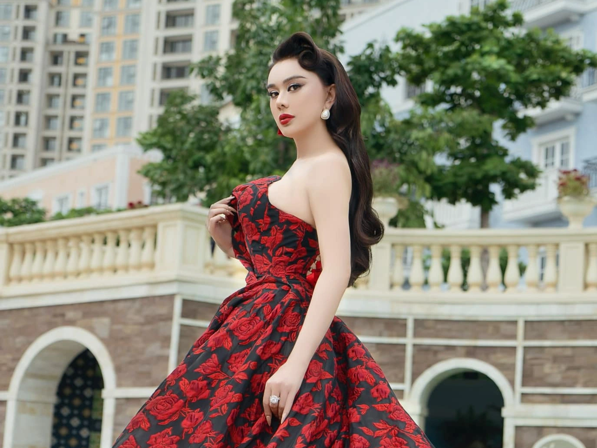 Lam Khanh Chi tiet lo van yeu chong cu, muon tai hop nhung khong thanh