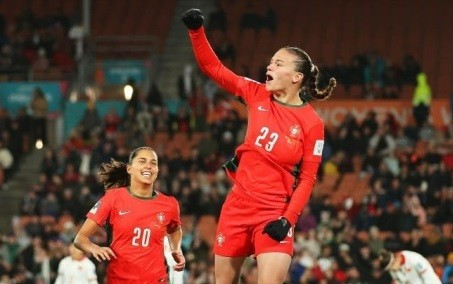 Truyen thong Bo Dao Nha trach doi nha lang phi co hoi truoc Viet Nam