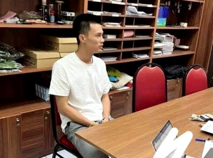 Hành vi cụ thể hiện chưa được công bố. Nhưng đây là diễn biến trong quá trình cơ quan công an điều tra theo đơn tố giác tội phạm và xác định, Phan Công Khanh có dấu hiệu nghi phạm tội trên nên mời lên làm việc.