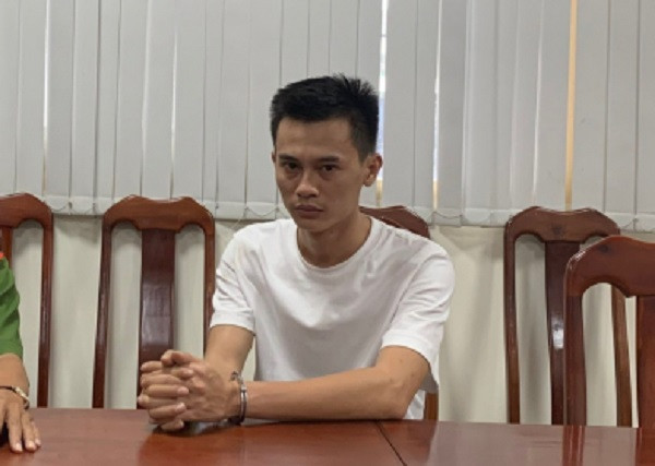 “Trum sieu xe” Phan Cong Khanh lua dao chiem doat tai san the nao?