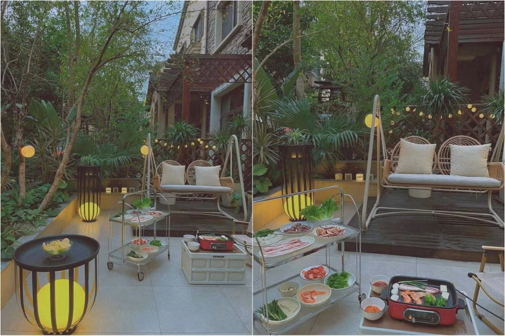 Khi mọi việc gần như đã hoàn thành, điều cuối cùng chị An cần làm là bổ sung thêm bộ bàn ghế nghỉ ngơi ngoài trời đặt tại vườn. Chị An lựa chọn kiểu bàn ghế dạng dã ngoại, nhỏ gọn và rất tiện lợi. Ngoài ra, chị An còn sắm thêm cho khu vườn của mình một chiếc xích đu cho các bé có thể vui chơi ngoài trời sau giờ học.