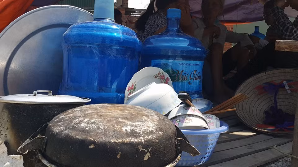 Vi sao nguoi dan Hai Duong kien quyet chan cong ngan can DN hoat dong-Hinh-3