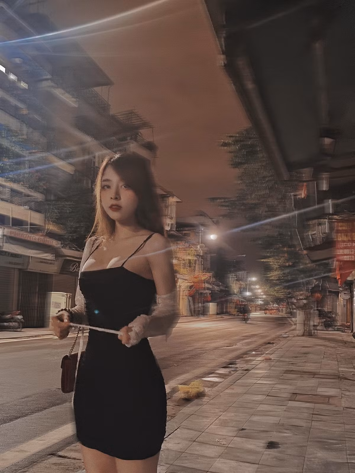 Hiện tại, Bích Hạnh đang là một huấn luyện viên hình thể khá có tiếng trong làng gym và được nhiều người biết đến trên mạng xã hội.