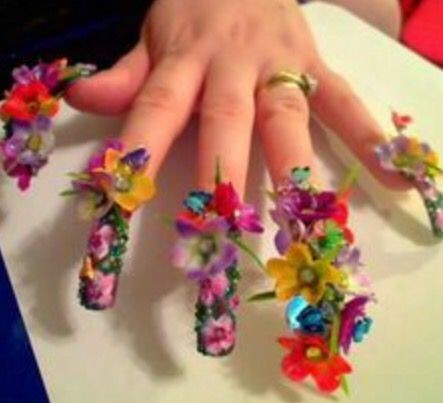 Đây mới đích thị là "trăm hoa đưa nở" nhé các nàng, đảm bảo lộc xuân kéo tới ùn ùn. Ảnh: Tổng hợp