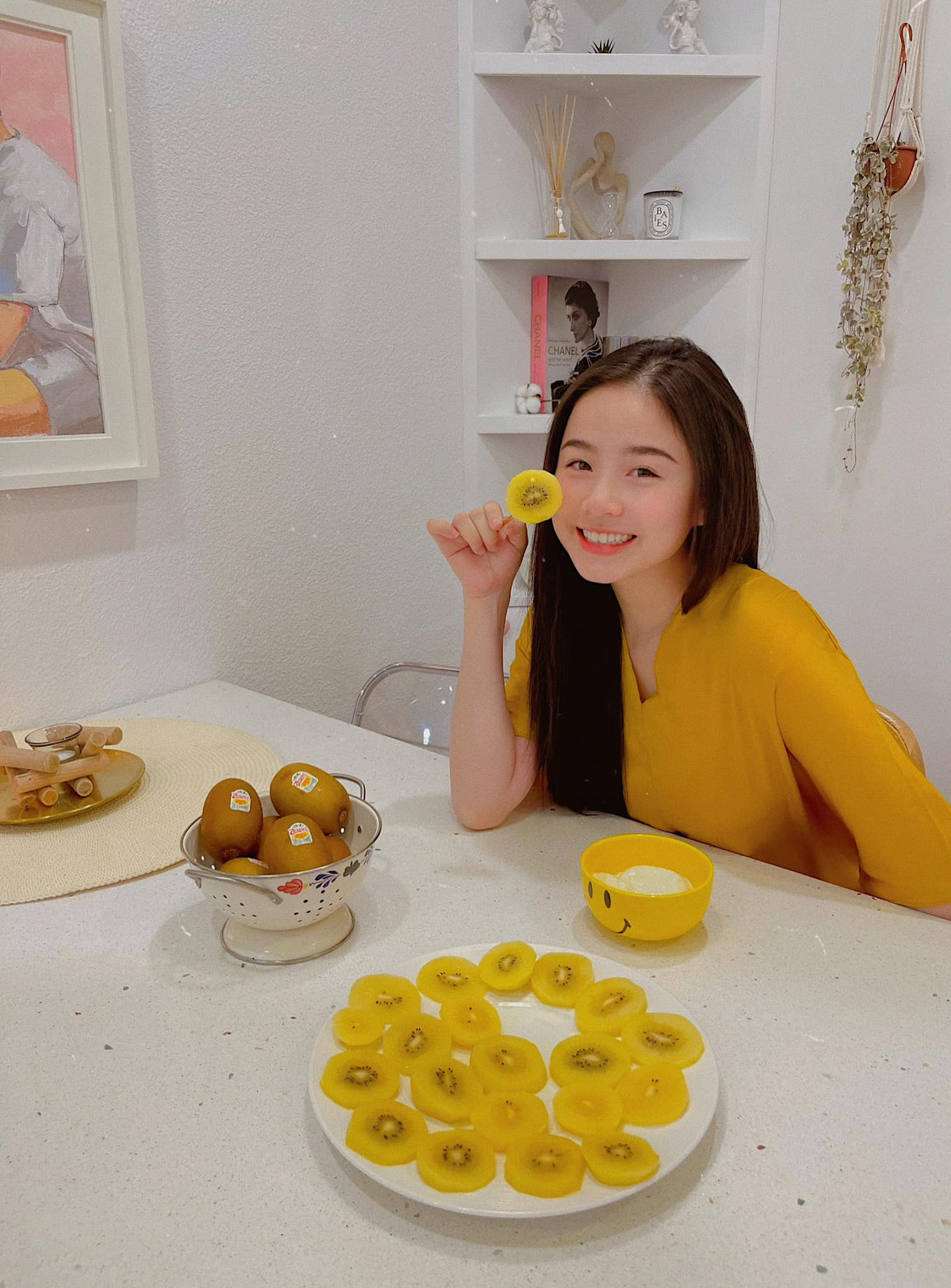 Nam Thương - Ba Duy là một trong những cặp hot girl, hot boy nổi tiếng Hà thành.