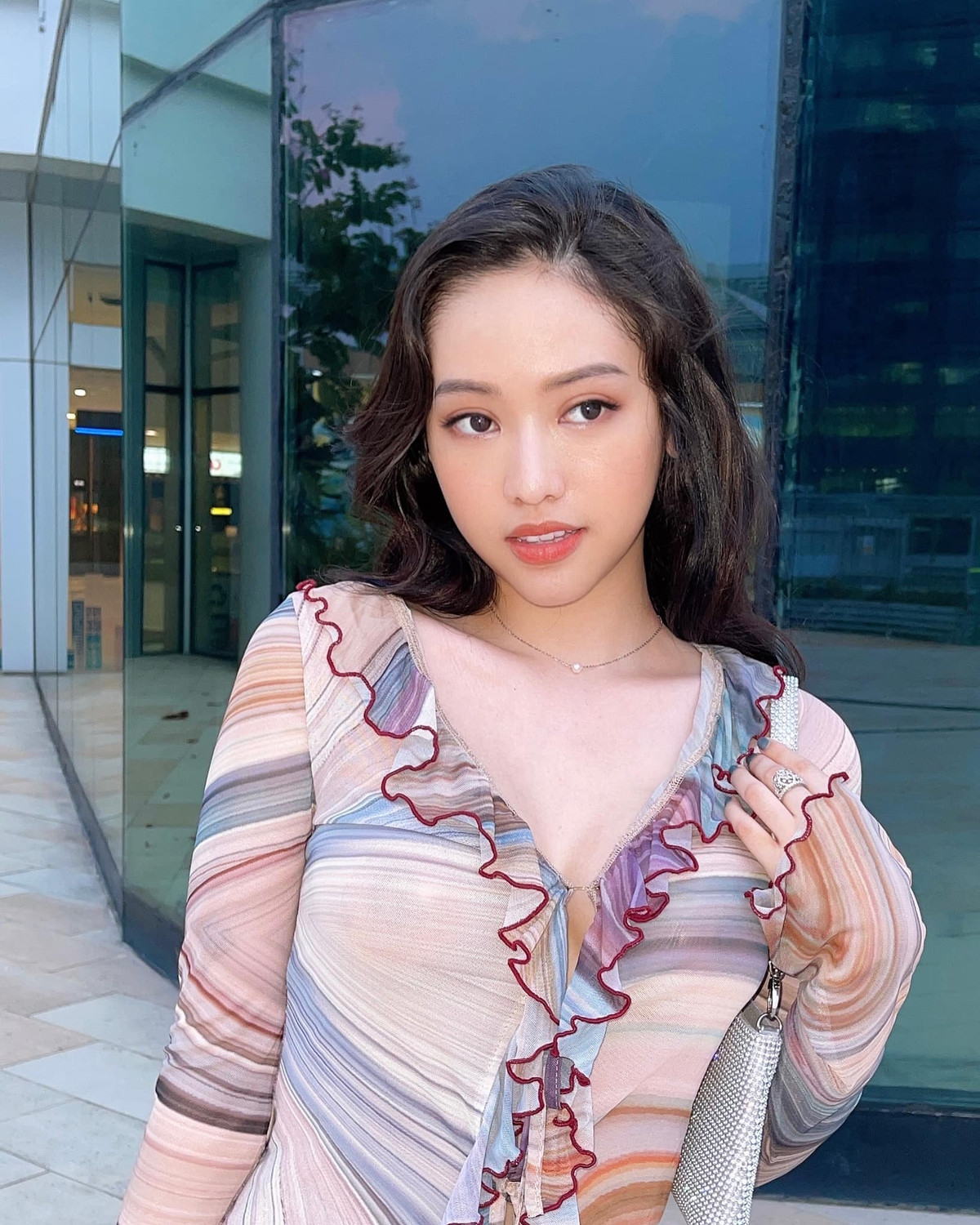 Thúy Vi không còn ồn ào như trước kia nhưng vẫn nhận được sự quan tâm của nhiều cư dân mạng. Ảnh: FBNV