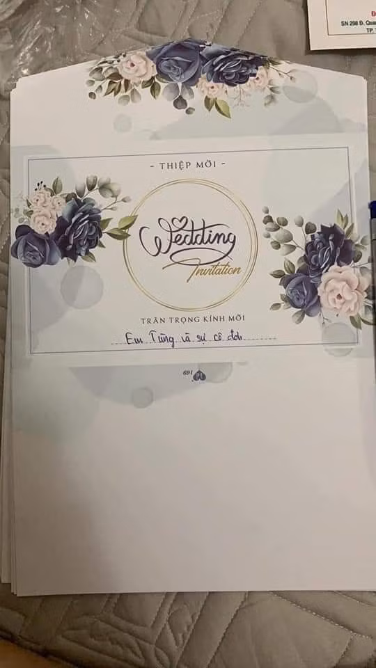 Thiệp cưới độc đáo này đã từng trở thành "trend" trên MXH, tạo nên cơn sốt vô cùng thú vị.