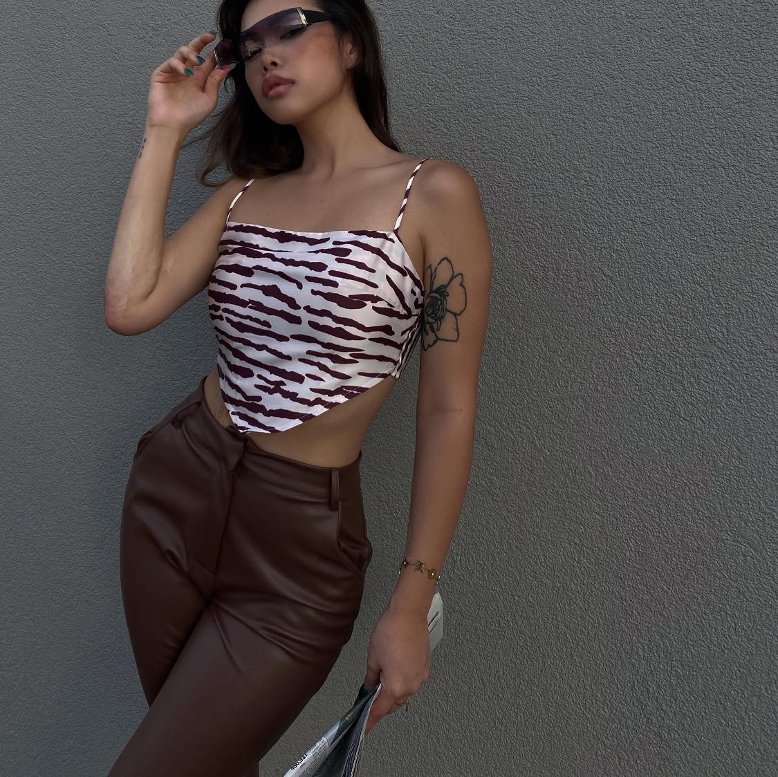 Dù với phong cách nào, trông Nina Phạm cũng cuốn hút và nổi bật mọi lúc mọi nơi.