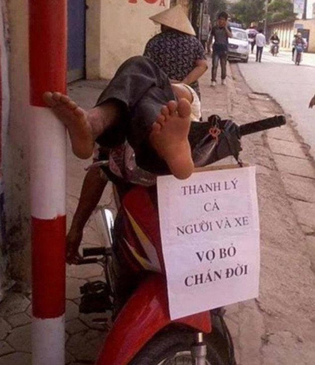 Khổ lắm rồi, ai rước đi cho tôi nhờ.