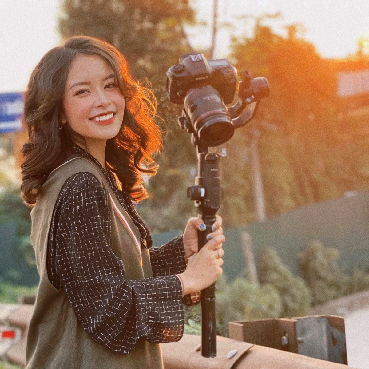 Mộc Miên được khán giả nhớ mặt gọi tên với lối dẫn thông minh, tinh tế và hàng loạt chương trình trải nghiệm mới mẻ, sáng tạo.