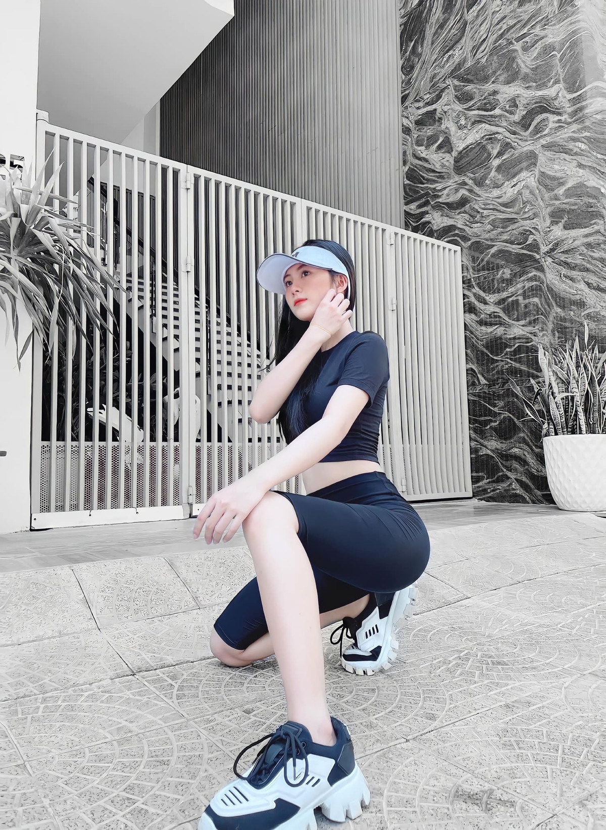 Nét đẹp dịu dàng của cô gái 17 tuổi khiến nhiều người mê đắm.