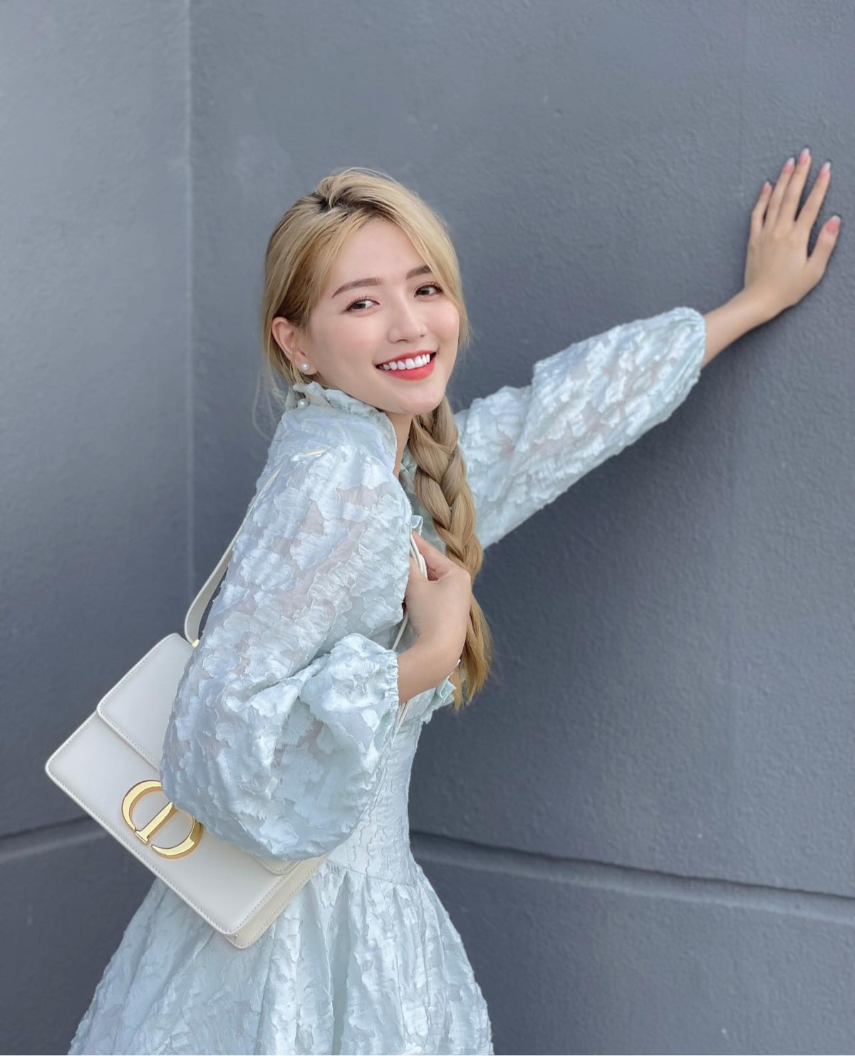 Sau khi rời nhóm FapTV, trong suốt 3 năm, hot girl An Vy gần như im hơi lặng tiếng.