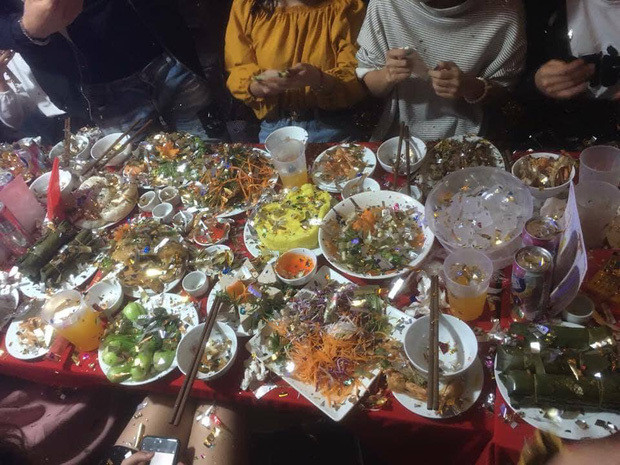 Chỉ một hướng đi sai của người bắn pháo giấy mà vô tình lấy đi “nước mắt” của rất nhiều người.