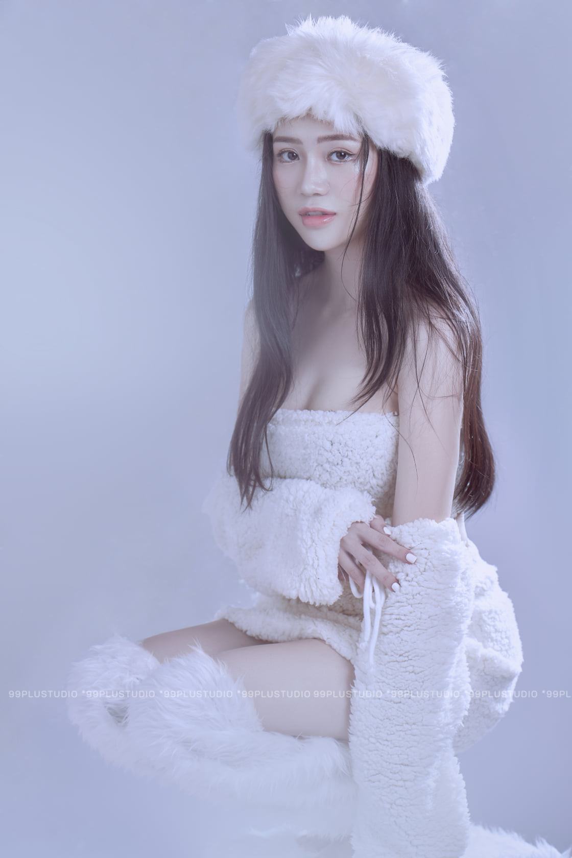 Mặc dù kết hôn nhưng Mai Linh Zuto vẫn tích cực hoạt động stream bên cạnh công việc kinh doanh.