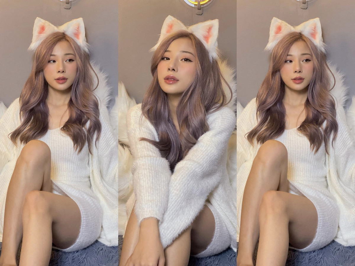 Nguyễn Minh Anh sinh năm 1998, đến từ Hà Nội, là sinh viên Học viện Báo chí và Tuyên truyền. Đây là nữ MC gây chú ý khi sở hữu vẻ đẹp ngọt ngào với nụ cười tỏa nắng.