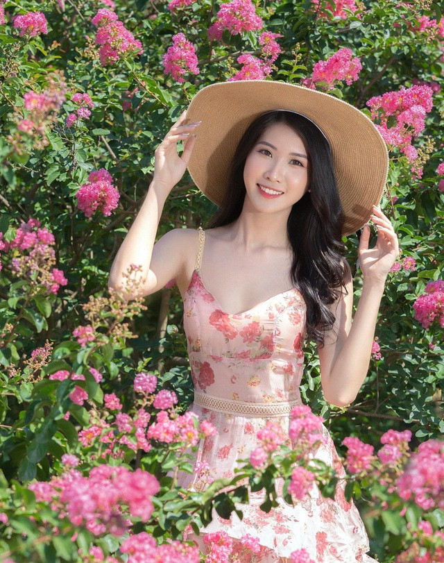 Phạm Thị Ngọc Ánh, sinh năm 1999, đến từ Hà Nam là hot girl gây ấn tượng với chiều cao 1m70 và số đo ba vòng: 81-59-91.