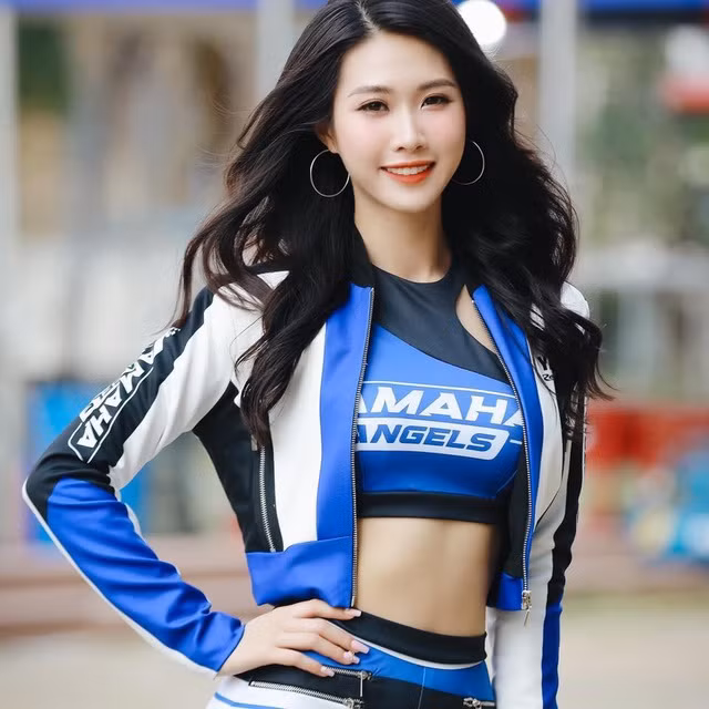 Được biết, hot girl 9x này là sinh viên trường ĐH Công Đoàn, chuyên ngành Tài chính Doanh nghiệp.