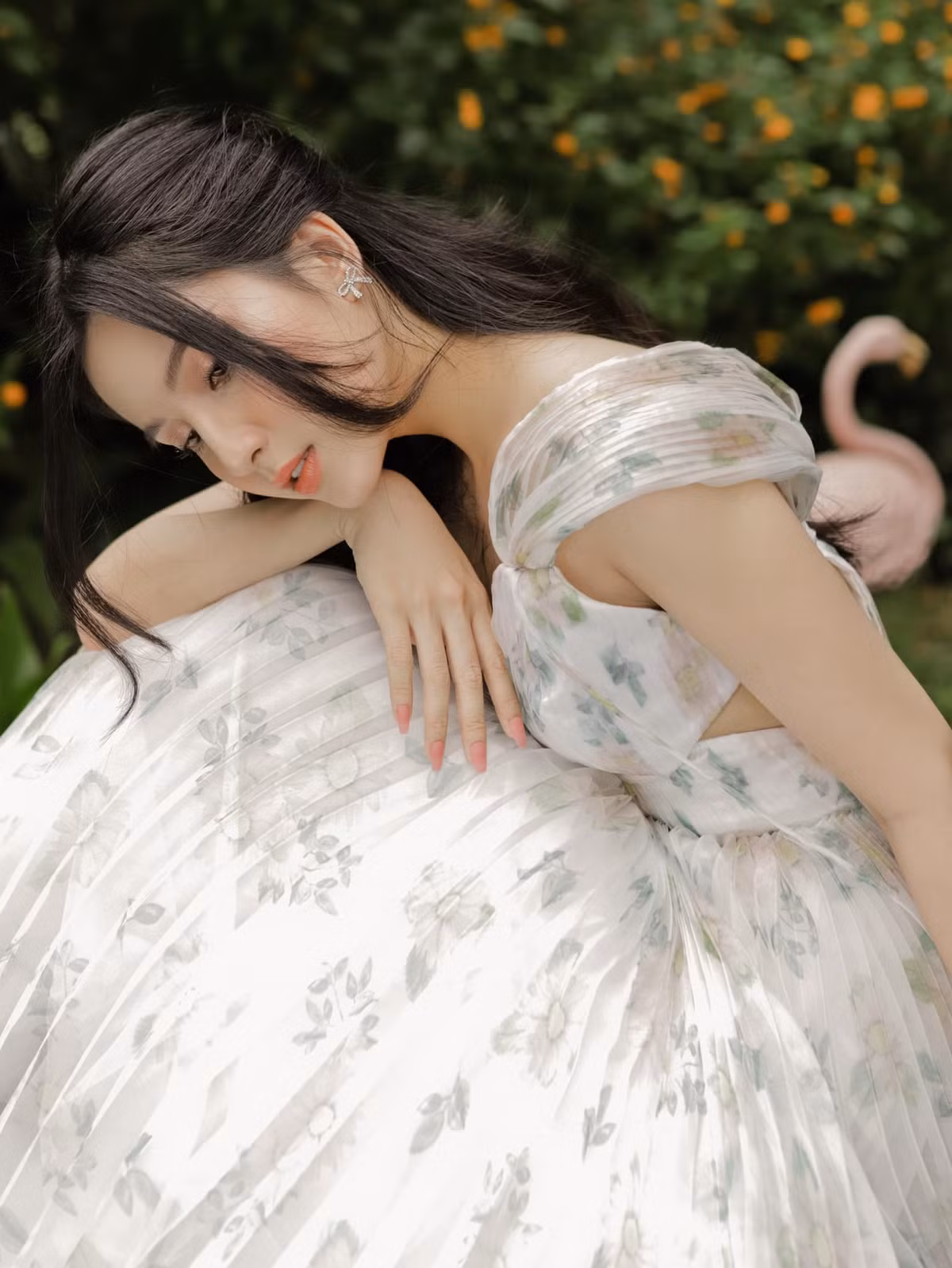 Không cần trang điểm quá sắc sảo, đầu tư nhưng gái xinh Thiên An vẫn đẹp thu hút mọi ánh nhìn.