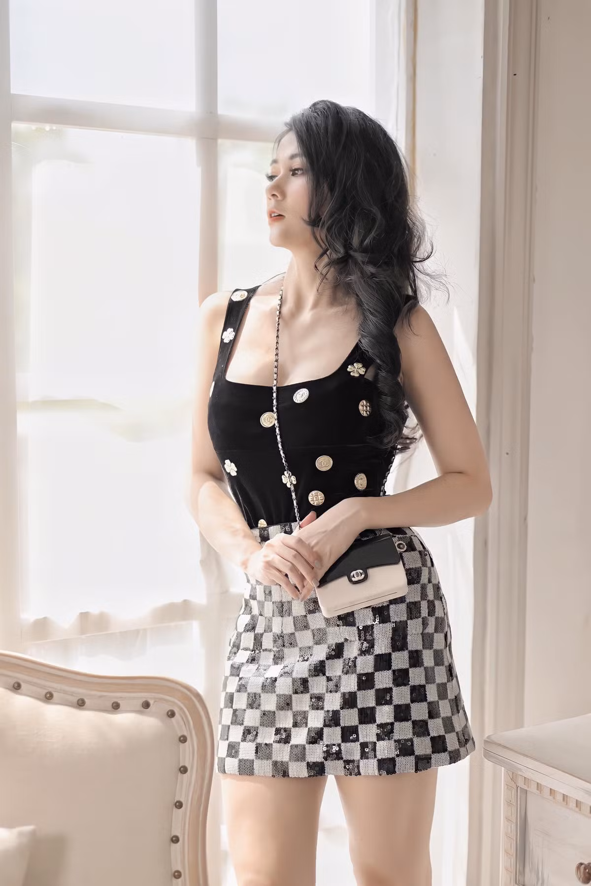 Người đẹp Phú Thọ tự tin theo đuổi cuộc sống, công việc mình mơ ước.