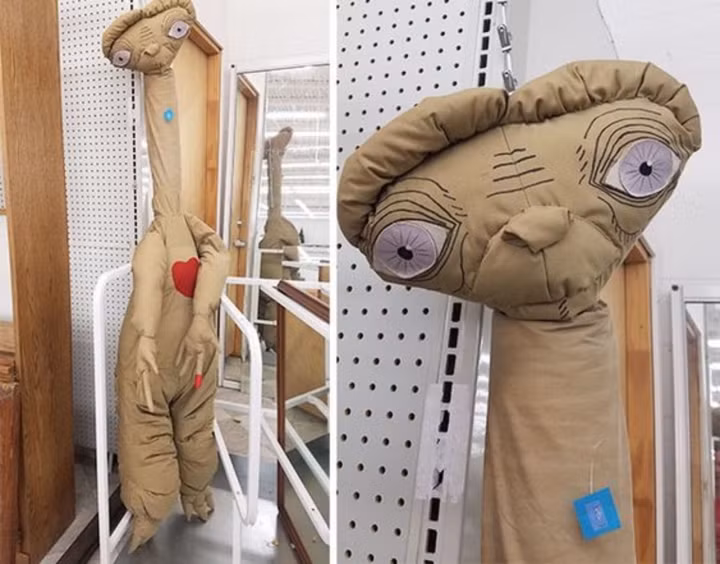 Chú lười Sid đáng yêu trong Kỷ Băng Hà phiên bản lỗi chăng?