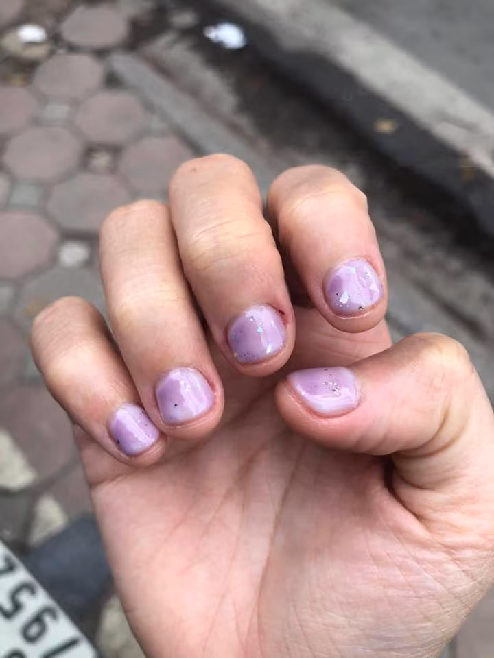 Bộ nail "sương sương" với giá 360 nghìn này vừa gây xôn xao mạng xã hội ngày hôm qua.
