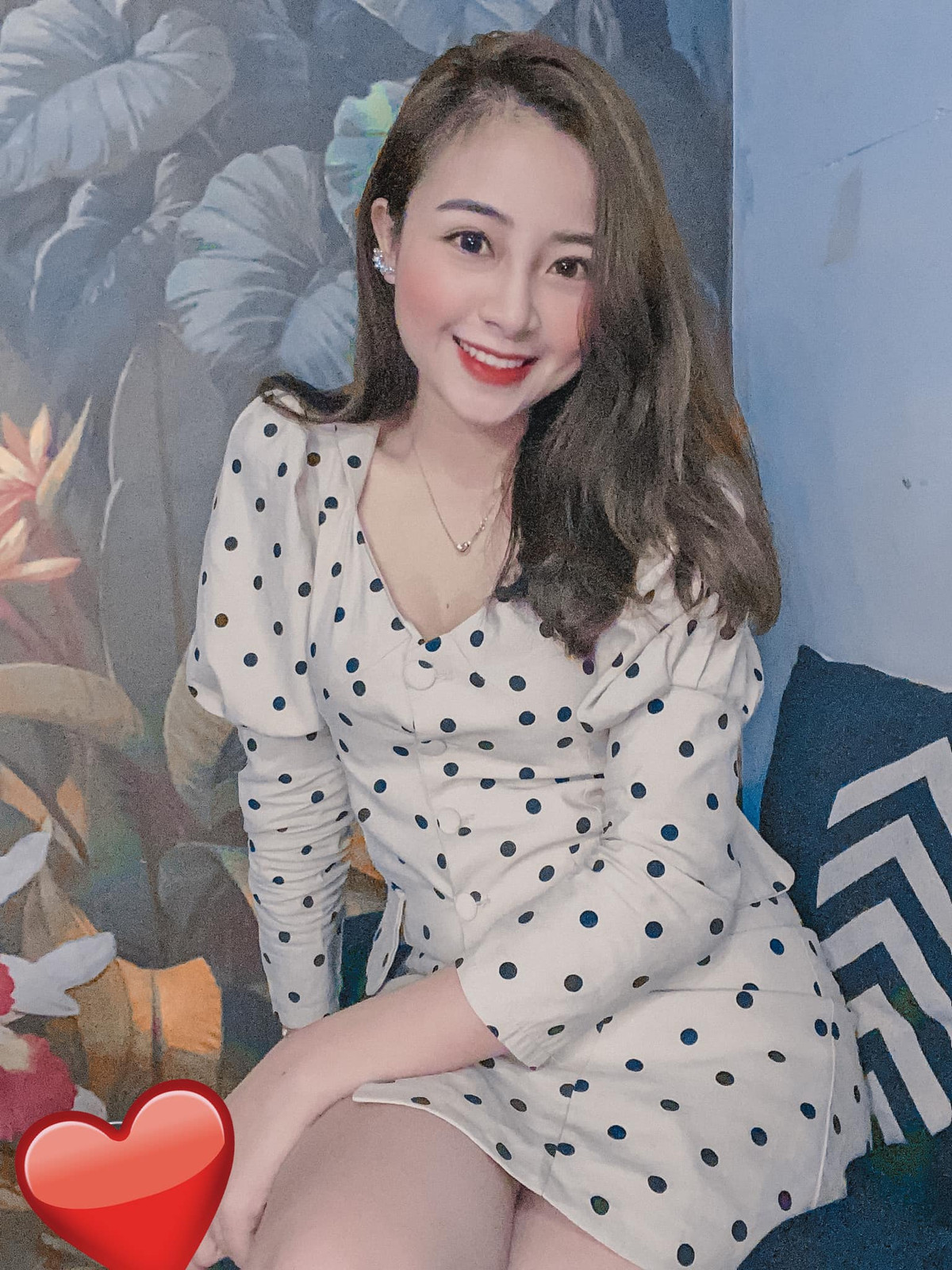 Nhan sắc của Nhật Linh được đánh giá là thăng hạng hơn nhiều sau khi làm vợ cầu thủ nổi tiếng.