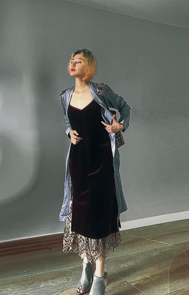 Những bộ ảnh cực chất mà Huyên Huyên thực hiện được cô nàng tham khảo rất nhiều từ phong cách, mix đồ, tạo dáng, chỉnh sửa ảnh,...trên các diễn đàn làm đẹp. Ảnh: Tổng hợp