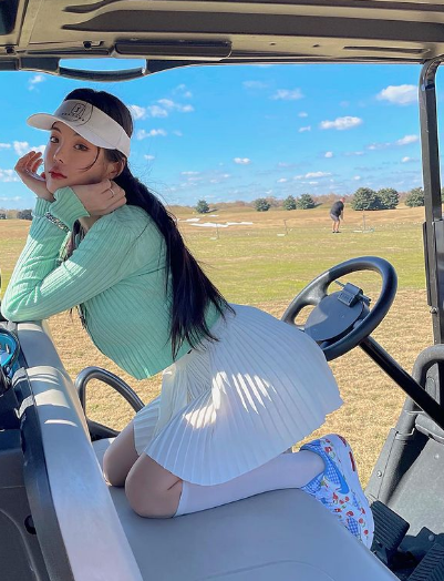 Người mẫu nội y Kang Hye Ji ngày càng được nhiều người quan tâm, lý do bắt nguồn từ sắc vóc đẹp hiếm có.