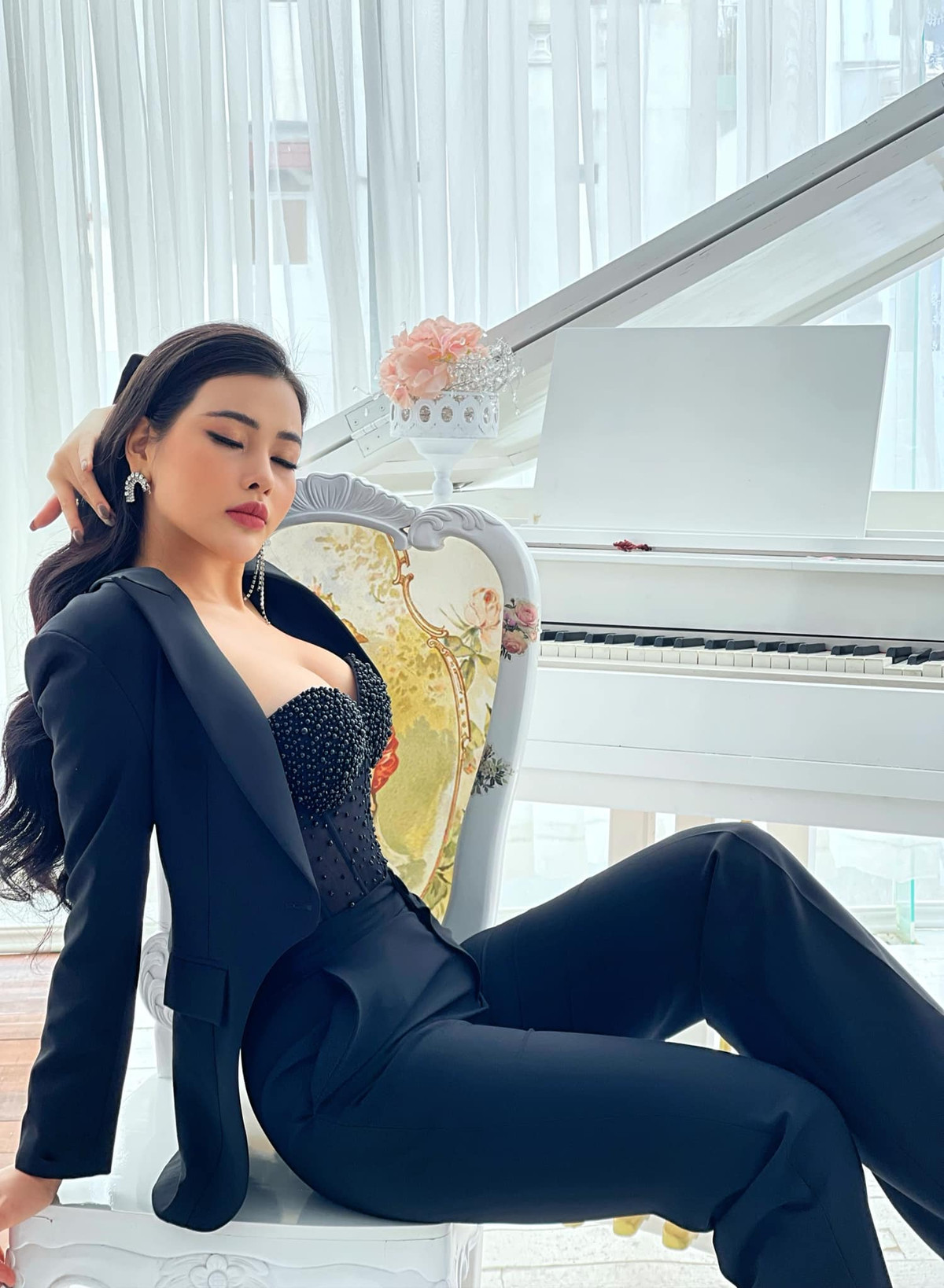 Sau khi gây xôn xao đến nay, cuộc sống của Mai Hương có khá nhiều thay đổi. Dễ nhận thấy là tên tuổi của cô được biết đến nhiều hơn.