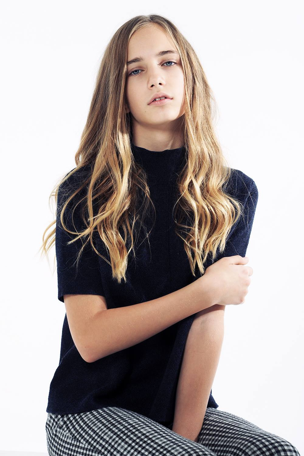 Vẫn là đôi mắt xanh thu hút nhưng đường nét gương mặt của Marta Krylova không khả ái như trước là nhận xét của nhiều người về người mẫu nhí nổi tiếng năm nào. Ảnh: Tổng hợp