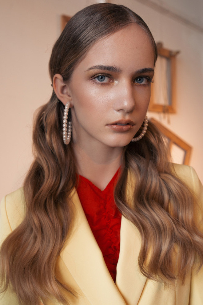 Marta cũng đã thay đổi phong cách trưởng thành, cá tính hơn rất nhiều nên càng khiến mọi người thấy lạ mắt.