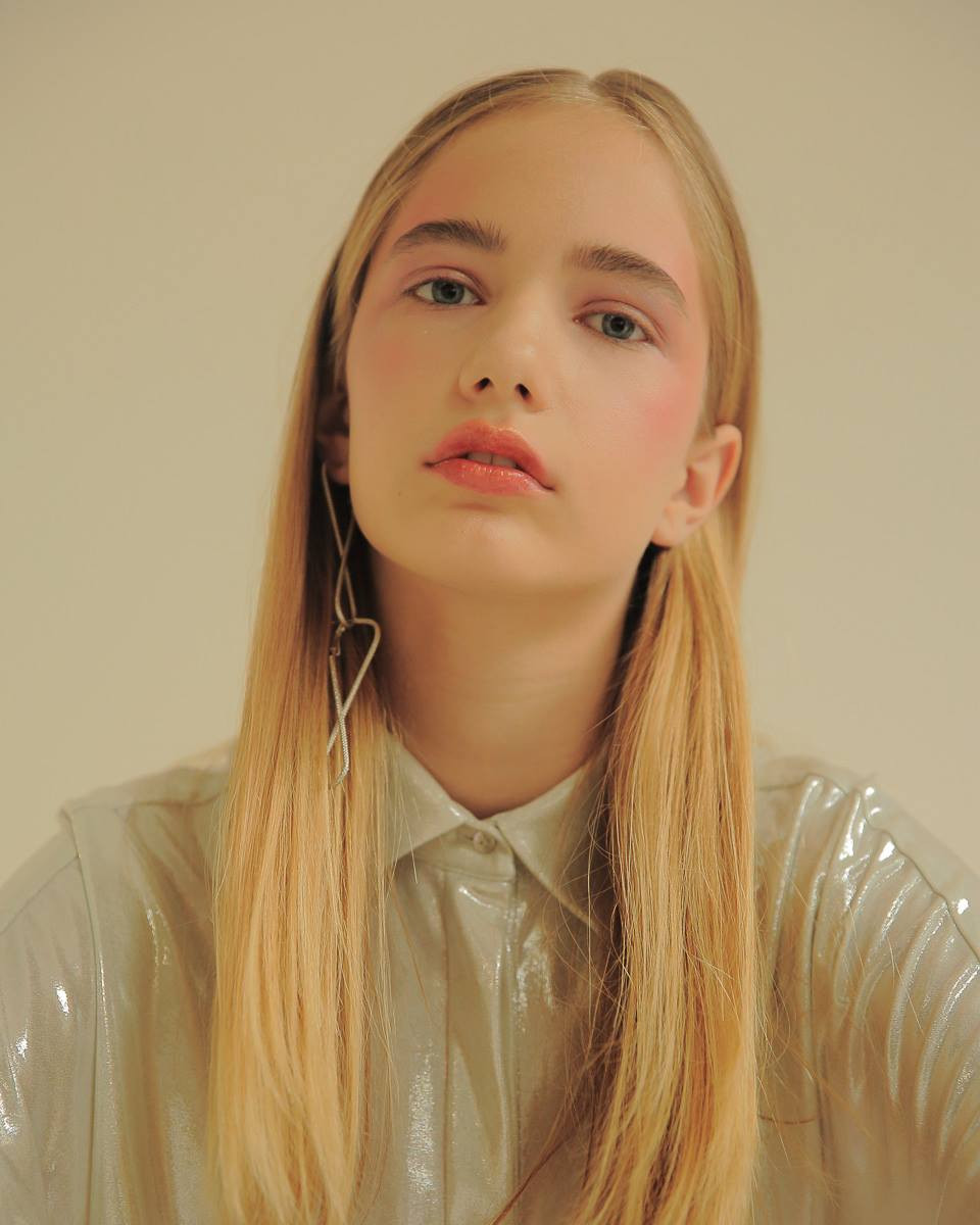 Dù vẫn xinh đẹp theo cách riêng nhưng so với hồi nhỏ, Marta bị cho là "dậy thì thất bại".