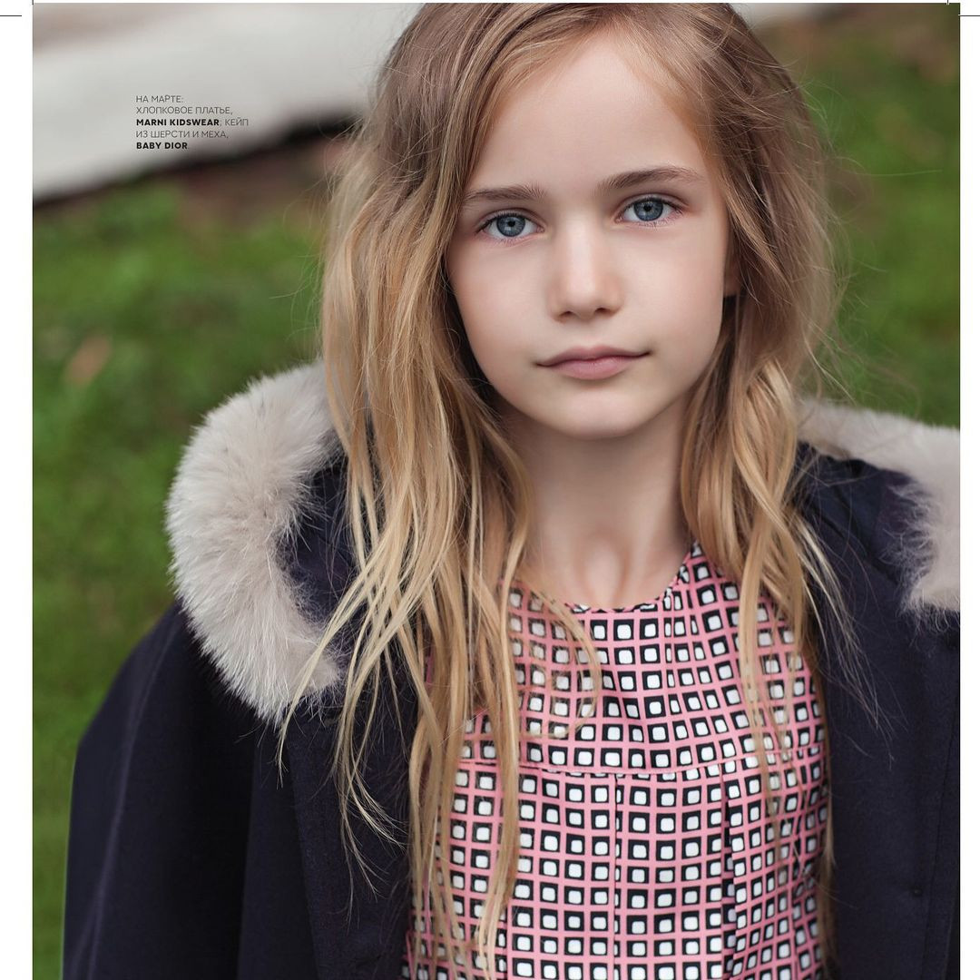 Sau lần đầu xuất hiện trên tạp chí Vogue, Marta Krylova được nhiều người gọi " tiểu thiên sứ".