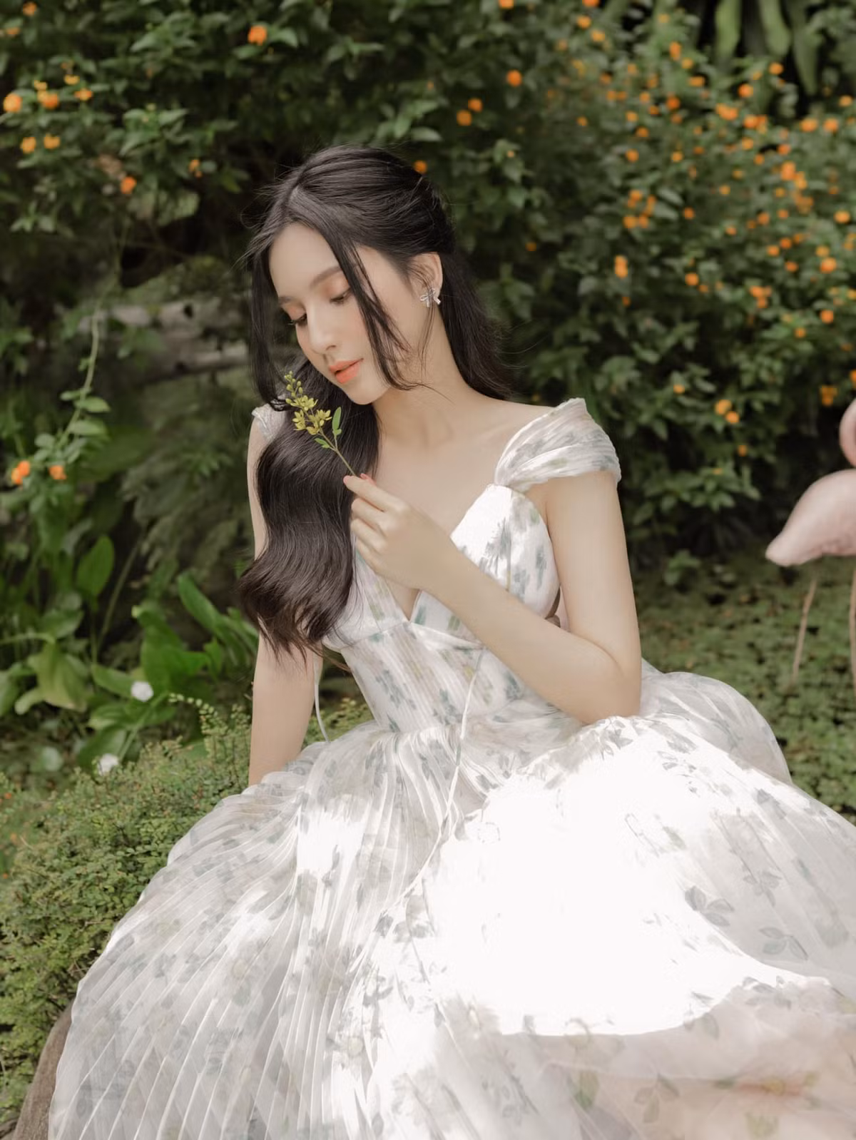 Mặc dù drama đã trôi qua khá lâu, nhưng cuộc sống của hot girl này vẫn gặp không ít xáo trộn.