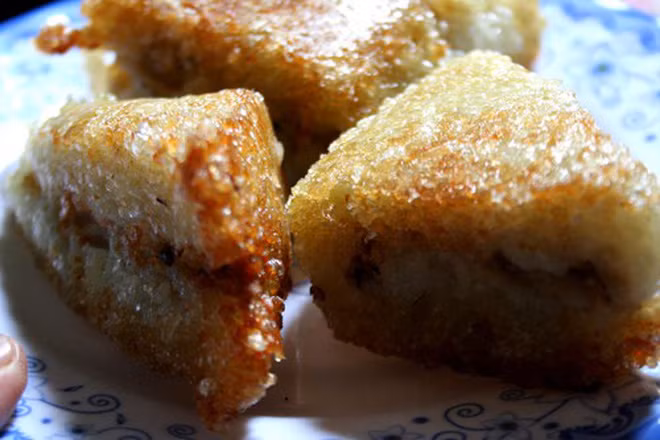 Theo nhiều cư dân mạng đánh giá, bánh chưng rán nếu làm đúng cách sẽ rất ngon và không bị ngán.