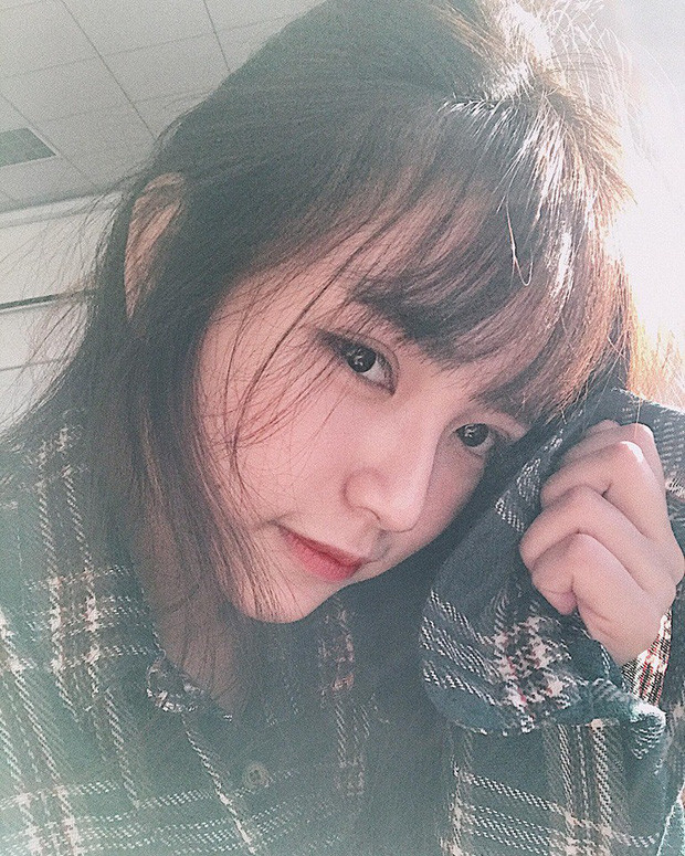 Được biết nữ streamer tuổi Dần này rất thích chơi game và là một game thủ chân chính. Trân chơi game từ khi mới học lớp 10.