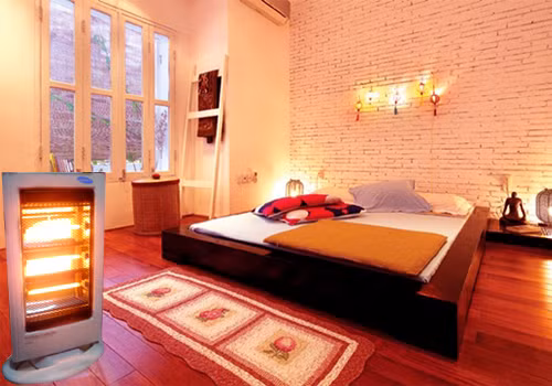 Có mức giá cao nhất trong ba loại quạt sưởi, quạt sưởi dùng đèn Carbon được bán với giá từ 400.000 đồng trở lên. Chúng sử dụng bóng đèn Carbon để tạo nhiệt. Nhiệt lượng tỏa ra cao, làm ấm nhanh nhưng mức độ khuếch tán sức nóng của quạt không cao.