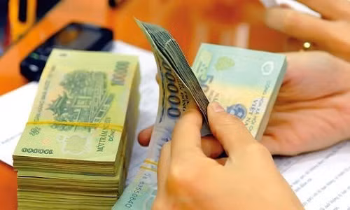 Choang vang thuong Tet 2016 gay bao cua ngan hang Vietcombank