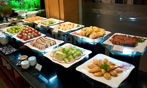 Top dia chi an uong giam gia “soc” dau nam 2016