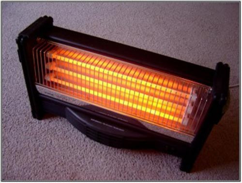 Ngoài ra, khi sử dụng, người tiêu dùng cần chú ý không nên làm dụng máy sưởi quá mức mà phải có thời gian nghỉ để không khí trong phòng được tái tạo lại.