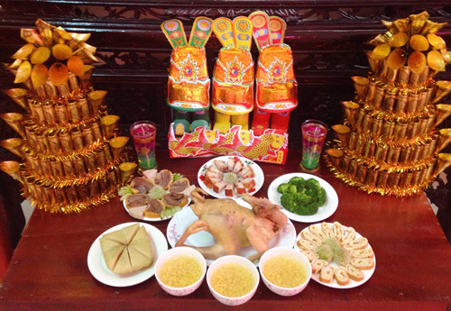 Ngoài việc cân nhắc lựa chọn và chế biến món ăn theo các gợi ý này, bạn cần chú ý bày biện mâm cỗ sao cho đẹp mắt hơn.