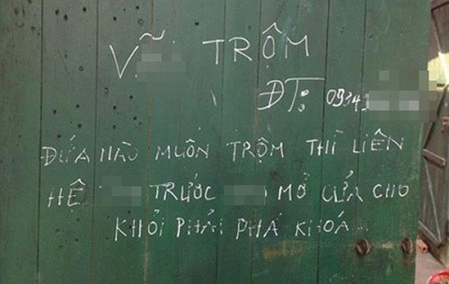 Hẳn là chủ nhân căn phòng này đã bó tay, bất lực trước tình trạng bị trộm phá khóa phòng.