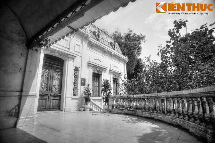 Vì vậy, khi nghe tin Cung Thiếu nhi Hà Nội mới sẽ được xây dựng, biết bao người sinh ra và lớn lên ở mảnh đất Hà thành không khỏi bồi hồi khi nhớ về một tuổi thơ trong trẻo gắn với “thiên đường” của trẻ em thủ đô một thời...