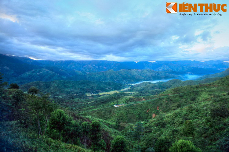 Ngược dòng lịch sử, vào năm 1841, trên cơ sở Phủ An Tây thời Lê, vua Thiệu Trị của nhà Nguyễn quyết định đặt một phủ mới ở vùng đất biên cương của đất nước, lấy tên là Phủ Điện Biên.