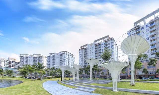 Theo quy hoạch, khu đô thị có 5 khu chính: khu vực lõi trung tâm, khu dân cư phía Bắc, khu dân cư dọc đại lộ Mai Chí Thọ, khu dân cư phía Đông, khu châu thổ phía Nam. Ảnh: TTVN