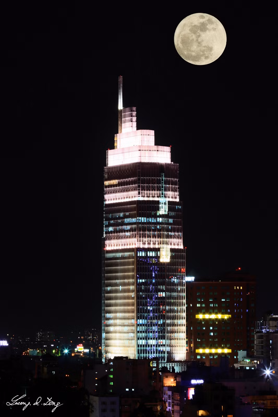 Về việc thực hiện khảo sát, thiết kế xây dựng công trình, chủ đầu tư đã không lập và phê duyệt nhiệm vụ khảo sát xây dựng và phương án khảo sát xây dựng. Chủ đầu tư cũng không cung cấp được thuyết minh thiết kế, kết quả thẩm định thiết kế. Ảnh: Nguyễn Thế Dương.