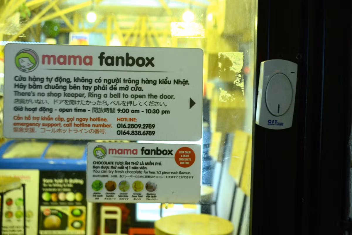 Mặc dù đã đóng cửa do bị thu hồi mặt bằng, thế nhưng mô hình này vẫn được anh Hiệp tiếp tục duy trì tại địa chỉ 19 Lê Duẩn (phường Cửa Nam, quận Hoàn Kiếm).