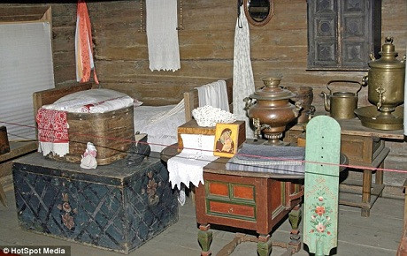 Với kiến trúc độc đáo và bề dày lịch sử, nhà thờ Kizhi Pogost là một trong số ít công trình kiến trúc tôn giáo được UNESCO công nhận là di sản thế giới vào năm 1990.